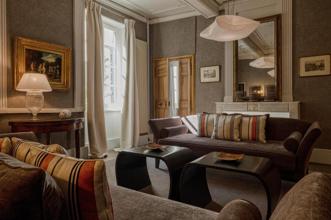 Le Prieure Hotel วิลเนิฟ-เลส์-อาวิญง ภายนอก รูปภาพ