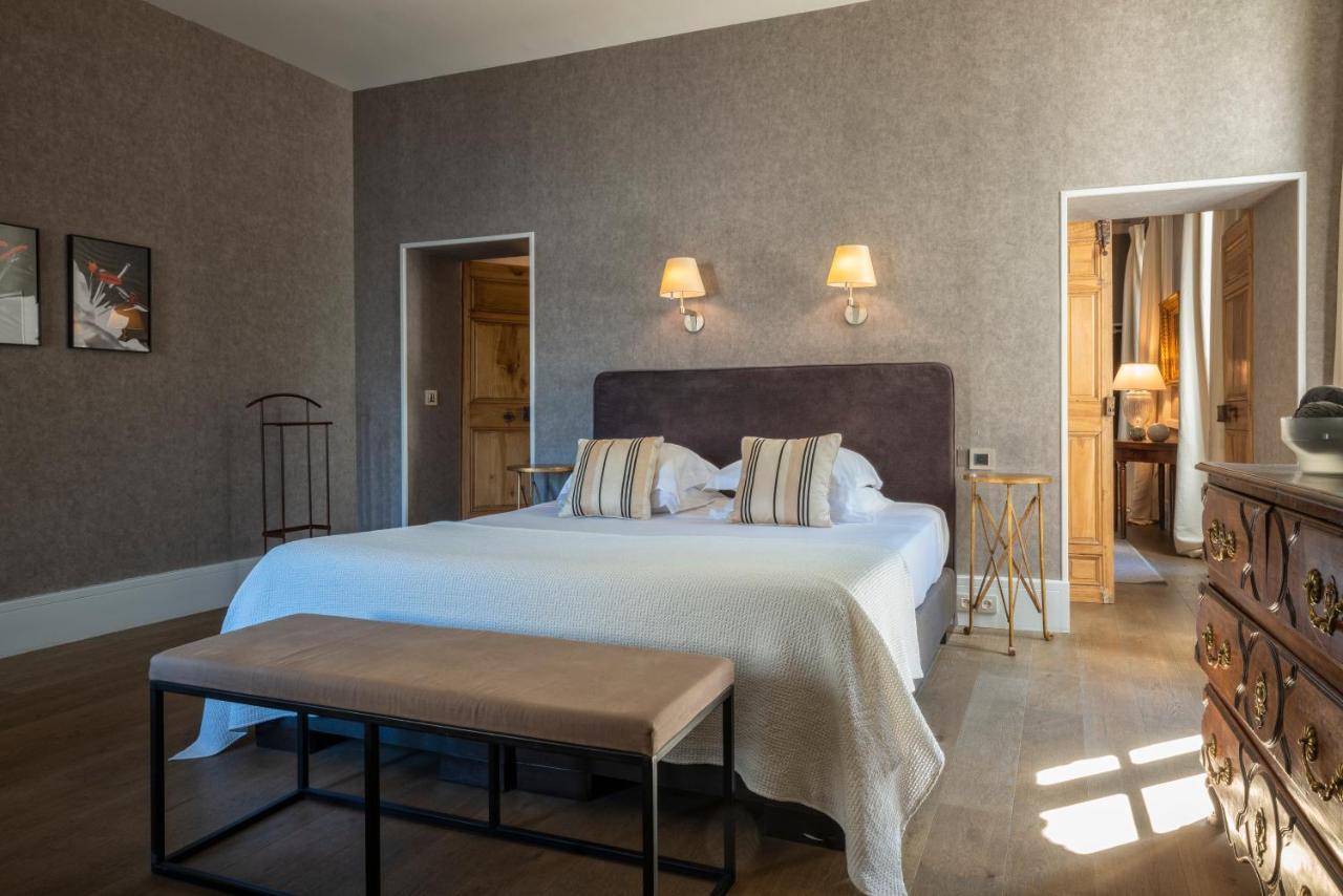Le Prieure Hotel วิลเนิฟ-เลส์-อาวิญง ภายนอก รูปภาพ
