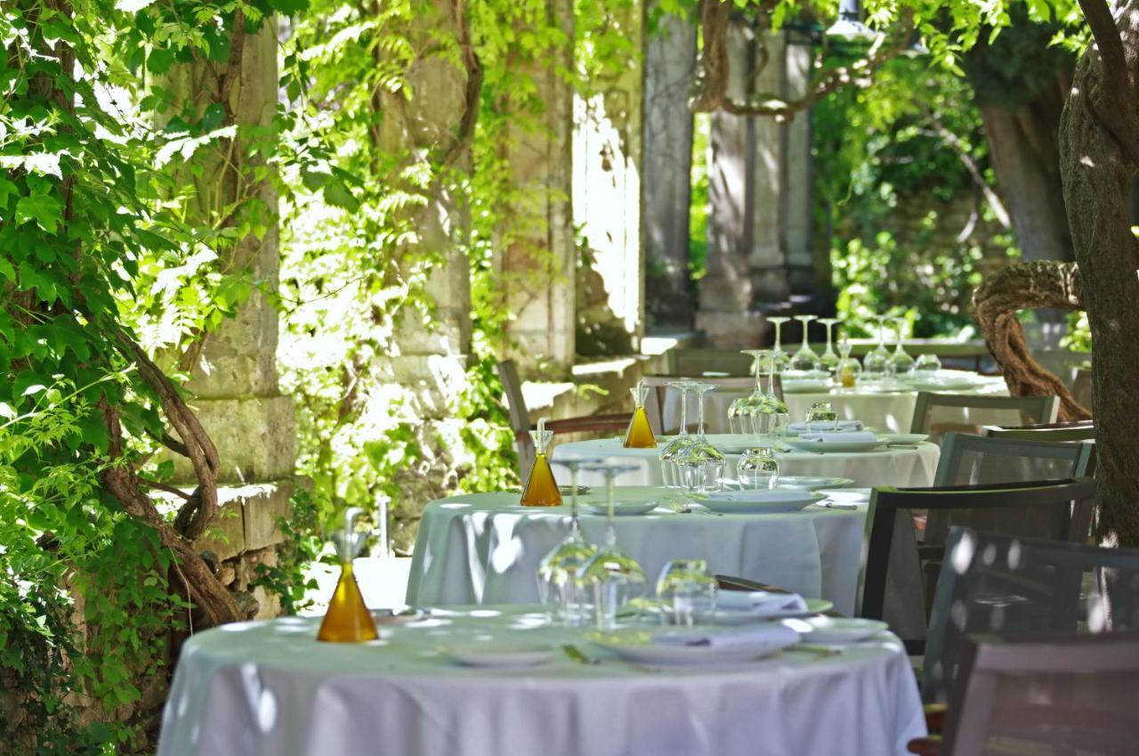 Le Prieure Hotel วิลเนิฟ-เลส์-อาวิญง ภายนอก รูปภาพ